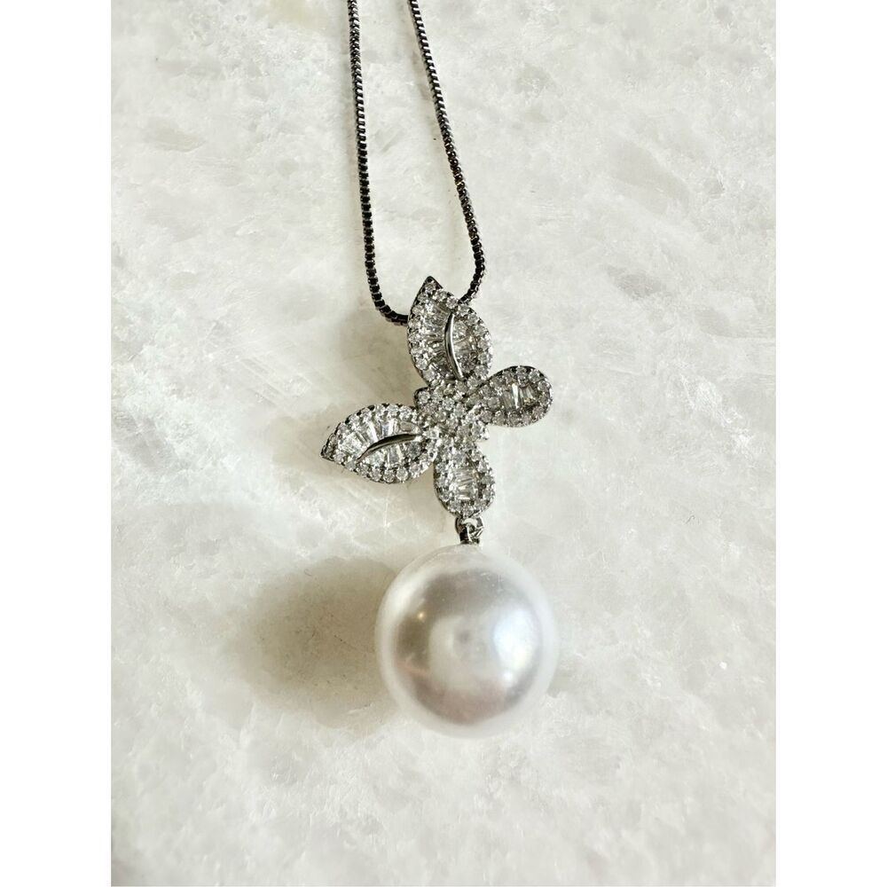 Cubic Zirconia butterfly pendent necklace